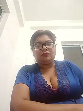 Snapshot of Elie_Hallway chatting on March 1, 6:32 pm Elie Hallway online show from March 1, 6:32 pm