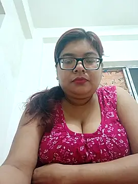 Snapshot of Elie_Hallway chatting on March 26, 12:28 am Elie Hallway online show from March 26, 12:28 am