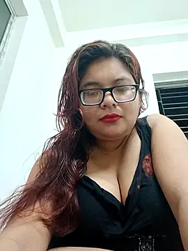 Snapshot of Elie_Hallway chatting on April 25, 7:22 pm Elie Hallway online show from April 25, 7:22 pm
