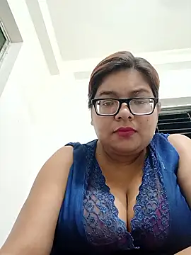 Snapshot of Elie_Hallway chatting on May 23, 6:12 pm Elie Hallway online show from May 23, 6:12 pm