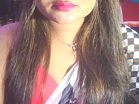 Nusrat Faria online show from February 13, 9:22 pm