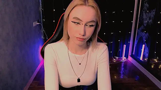 crybambi online show from February 24, 7:17 am