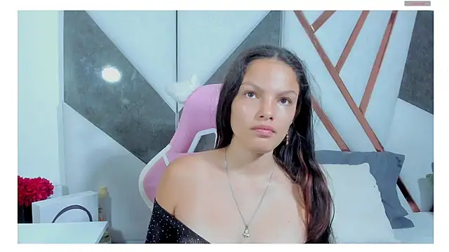 isa kolins online show from May 12, 12:46 pm