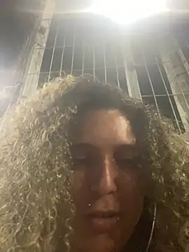 LoiraQuente69 online show from February 21, 2:12 am