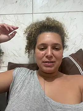 LoiraQuente69 online show from May 30, 1:57 am