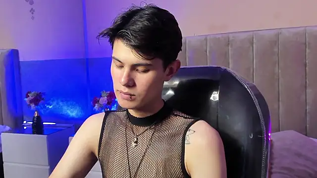 Derek Sinn online show from March 14, 7:52 pm