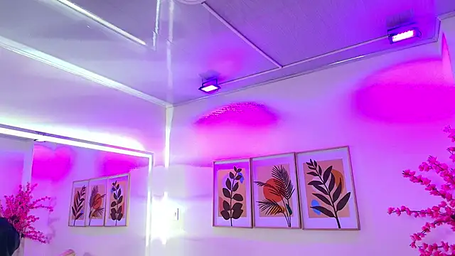 Madisson pitman online show from March 13, 3:57 am