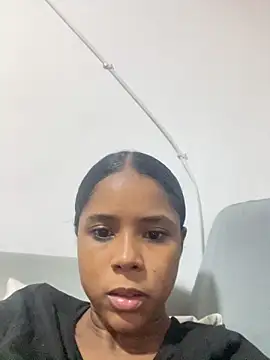 LIA PARKERR online show from February 11, 2:27 am