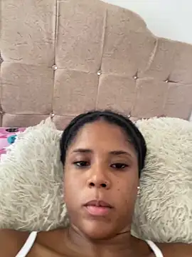 LIA PARKERR online show from February 27, 5:57 pm