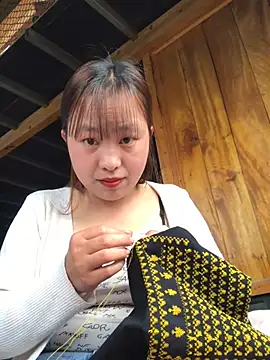 honeyyy110 online show from March 19, 1:42 am