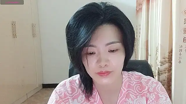 Snapshot of Nikishine chatting on May 16, 2:27 pm Nikishine online show from May 16, 2:27 pm