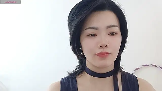 Snapshot of Nikishine chatting on May 18, 5:02 am Nikishine online show from May 18, 5:02 am