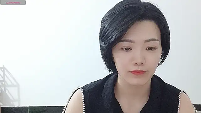 Snapshot of Nikishine chatting on June 2, 12:29 pm Nikishine online show from June 2, 12:29 pm