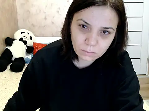 LorraGrey online show from February 17, 6:54 am