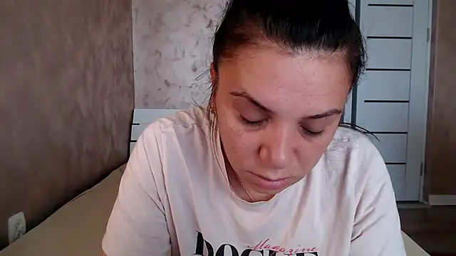 LorraGrey online show from July 14, 3:33 am