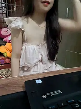NinaKey online show from June 8, 3:23 pm
