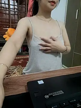 NinaKey online show from July 30, 4:17 pm