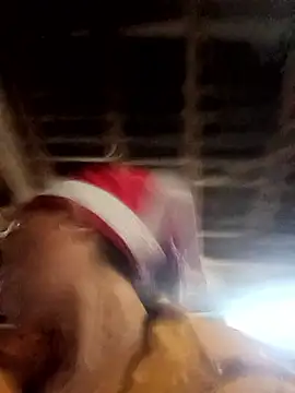 hot-luna- online show from February 9, 6:50 am