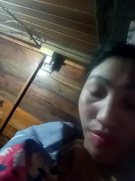 hot-luna- online show from February 12, 10:38 pm