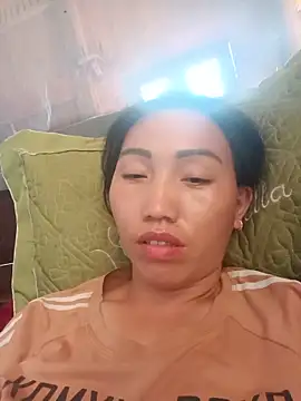 hot-luna- online show from May 16, 12:51 am