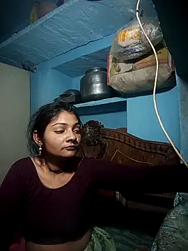 Hotty raghni online show from February 4, 12:38 am