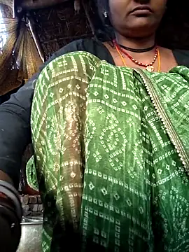 Hotty raghni online show from March 15, 1:44 am