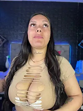 Miia  Taylor online show from August 3, 3:16 am