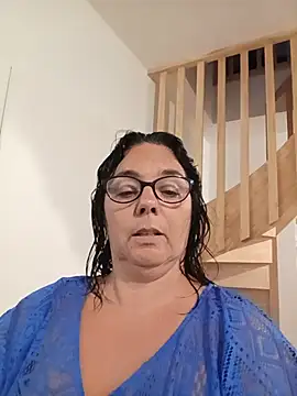 Snapshot of pulpeuse64 chatting on July 4, 7:42 pm pulpeuse64 online show from July 4, 7:42 pm