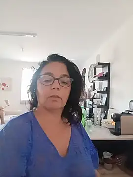 Snapshot of pulpeuse64 chatting on July 9, 8:40 am pulpeuse64 online show from July 9, 8:40 am