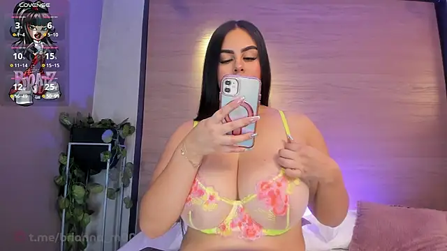 Snapshot of Brianna_monroe chatting on June 25, 3:16 pm Brianna monroe online show from June 25, 3:16 pm
