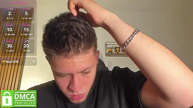 Snapshot of SebastianMaximoff_ chatting on May 3, 8:48 pm SebastianMaximoff online show from May 3, 8:48 pm