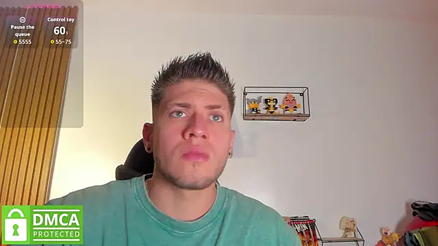 Snapshot of SebastianMaximoff_ chatting on May 14, 8:04 pm SebastianMaximoff online show from May 14, 8:04 pm