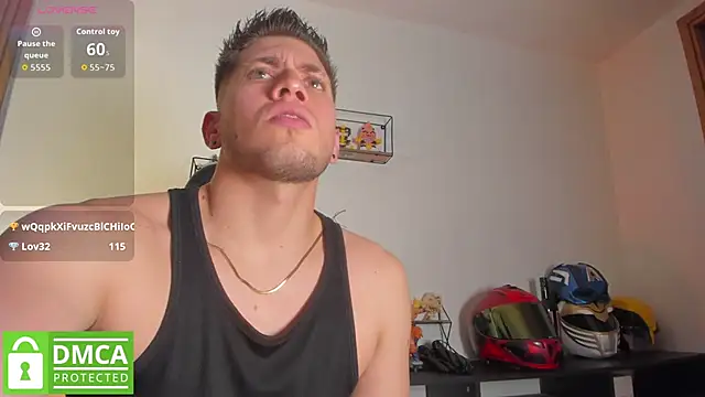 Snapshot of SebastianMaximoff_ chatting on May 19, 1:56 am SebastianMaximoff online show from May 19, 1:56 am