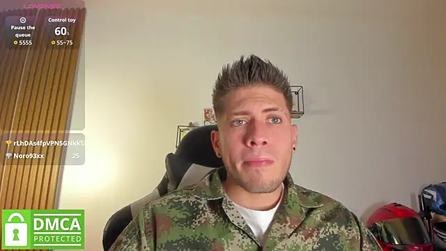 Snapshot of SebastianMaximoff_ chatting on May 19, 7:31 pm SebastianMaximoff online show from May 19, 7:31 pm