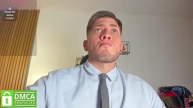 Snapshot of SebastianMaximoff_ chatting on May 29, 7:12 pm SebastianMaximoff online show from May 29, 7:12 pm