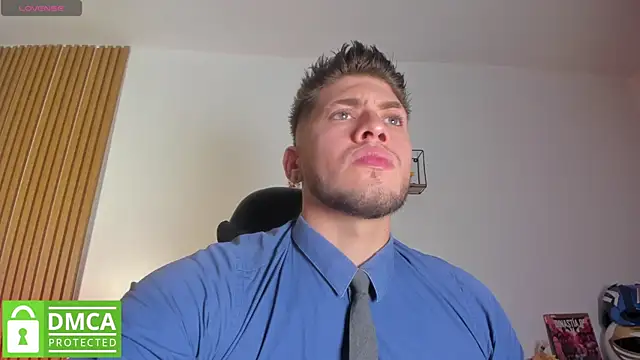 Snapshot of SebastianMaximoff_ chatting on June 9, 7:58 pm SebastianMaximoff online show from June 9, 7:58 pm