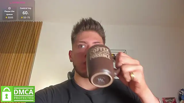 Snapshot of SebastianMaximoff_ chatting on June 11, 9:24 pm SebastianMaximoff online show from June 11, 9:24 pm