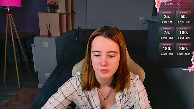 Caeliaa online show from February 20, 7:25 pm