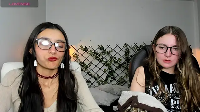 nana  rousse online show from March 19, 12:03 am