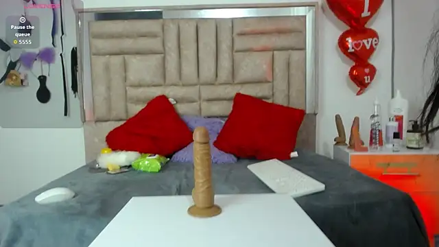 Bombom Lux online show from March 10, 4:06 am