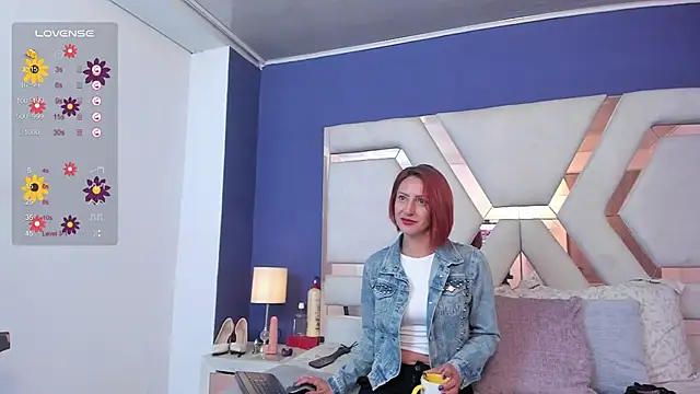 Sara Evaanns online show from June 13, 4:16 pm