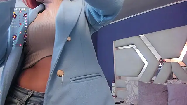 Sara Evaanns online show from July 29, 4:27 pm