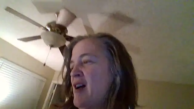 submit2unow1122 online show from February 9, 5:55 am