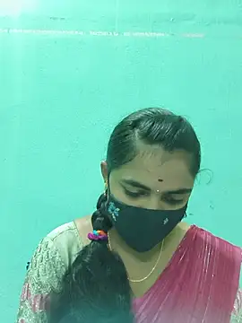 Snapshot of Tamil_Hot_Shana chatting on June 8, 2:12 am Tamil Hot Shana online show from June 8, 2:12 am