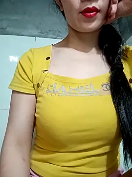 Snapshot of Vyvvyy69 chatting on June 13, 10:35 am Vyvvyy69 online show from June 13, 10:35 am