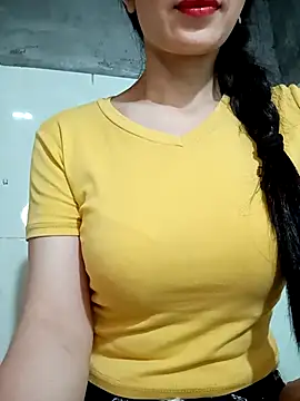 Snapshot of Vyvvyy69 chatting on June 16, 9:34 am Vyvvyy69 online show from June 16, 9:34 am