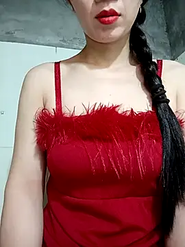 Snapshot of Vyvvyy69 chatting on July 2, 9:43 pm Vyvvyy69 online show from July 2, 9:43 pm