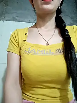 Snapshot of Vyvvyy69 chatting on July 27, 6:31 am Vyvvyy69 online show from July 27, 6:31 am