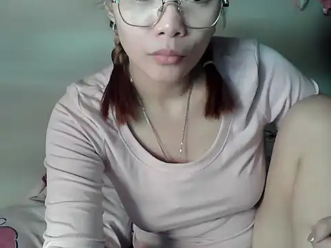 Snapshot of sangkissed92 chatting on March 17, 1:32 am sangkissed92 online show from March 17, 1:32 am