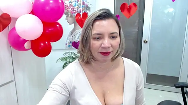 milfsecret69 online show from February 16, 11:50 am